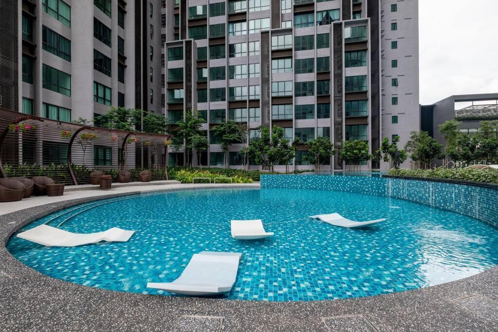 The Natural Nook Cubic Botanical Massage Chair Pangsapuri Kuala Lumpur